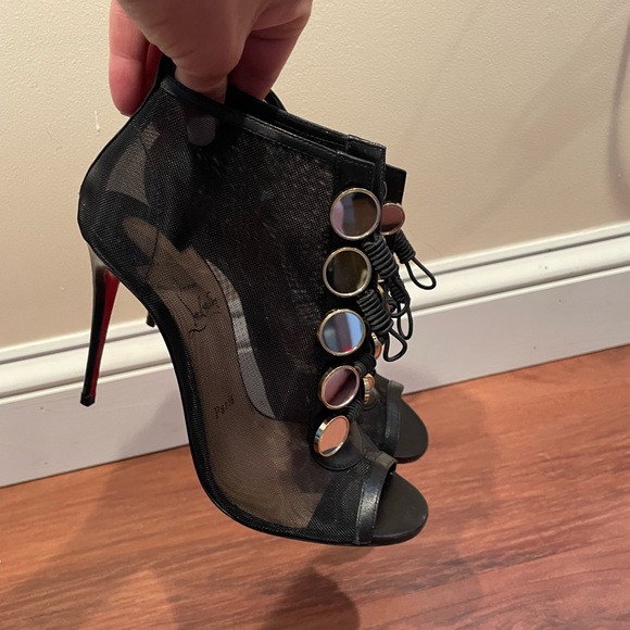 Christian Louboutin size 36 - Picture 9 of 9